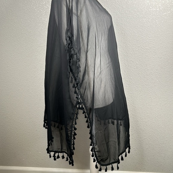 Boho Black Sheer Summer Cover-Up with Ball Tassel Detail One Size New! - Picture 6 of 8